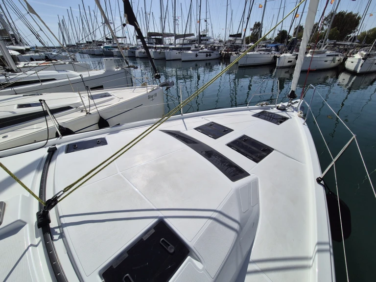 Segelboot mieten in Álimos - Dufour Dufour 44