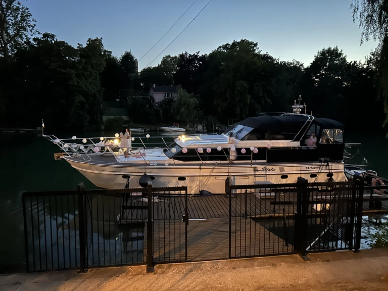 Motorboot mieten in Lagny-sur-Marne zum besten Preis