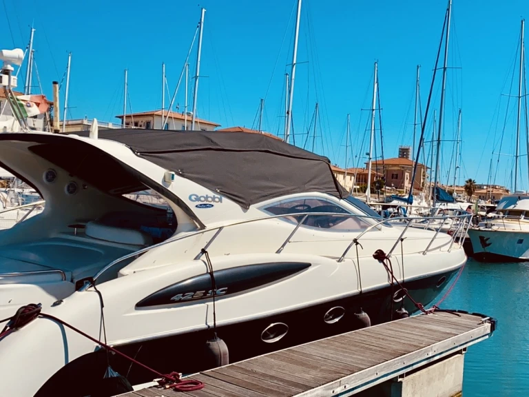 Gobbi Atlantis 425 SC mieten San Vincenzo