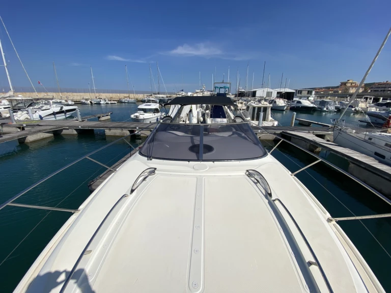 Ein Gobbi Atlantis 425 SC mieten in San Vincenzo