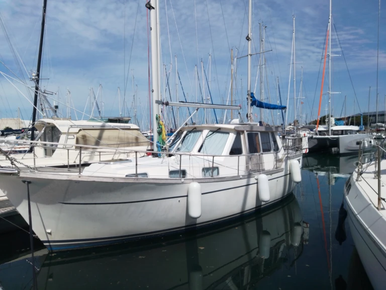 Bootsverleih Siltala nauticat33 La Rochelle Samboat