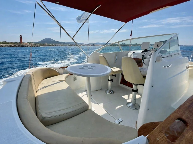 Motorboot mieten in Le Cap d'Agde zum besten Preis