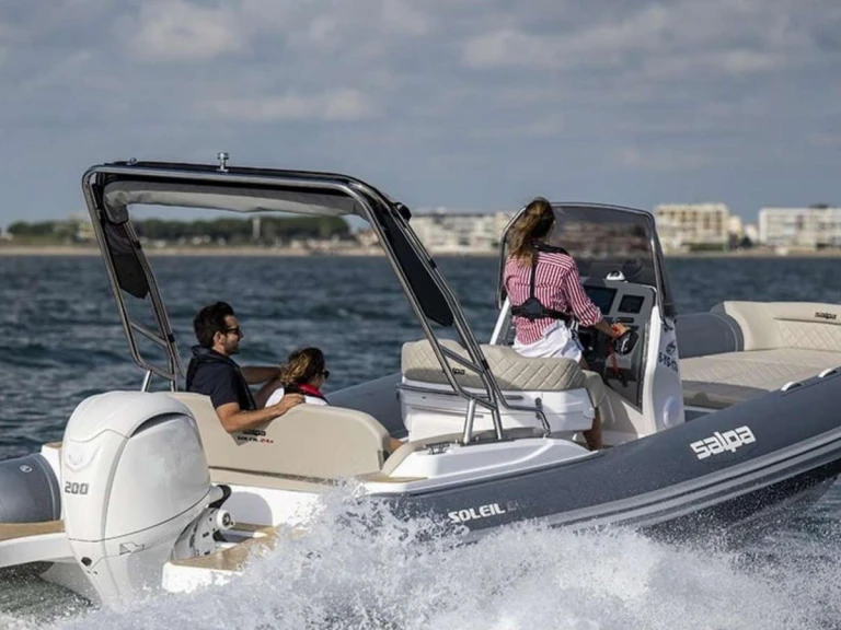 Schlauchboot mieten in Rapallo zum besten Preis