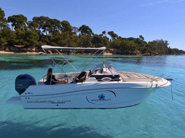 Pacific Craft Pacific Craft 650 SC mieten Golfe-Juan