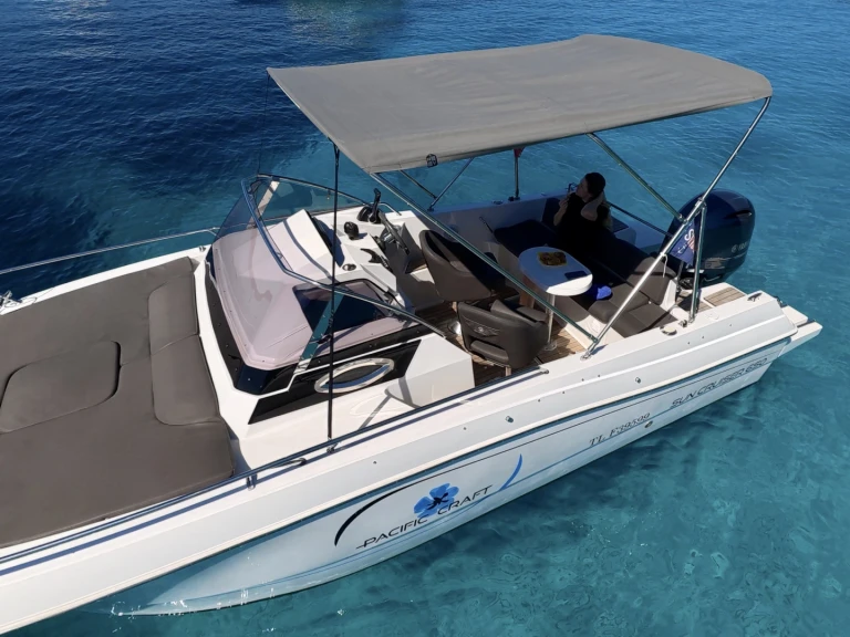 Motorboot mieten in Golfe-Juan - Pacific Craft Pacific Craft 650 SC