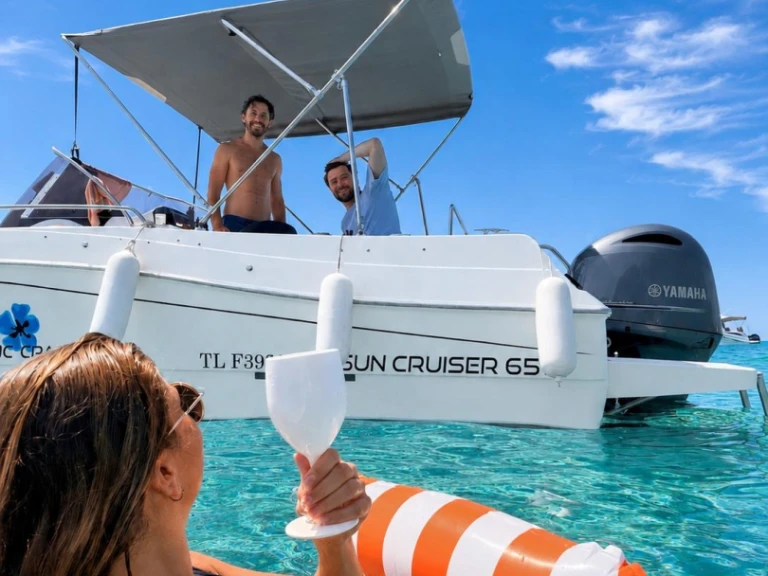 YachtCharter in Golfe-Juan - Pacific Craft Pacific Craft 650 SC auf SamBoat