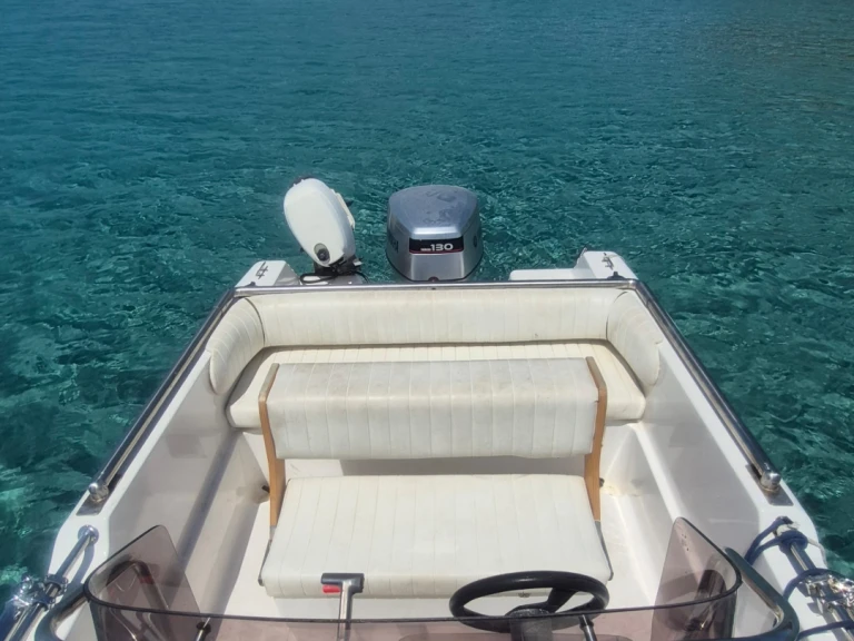 YachtCharter in Costa Rei - Ranieri Soverato auf SamBoat