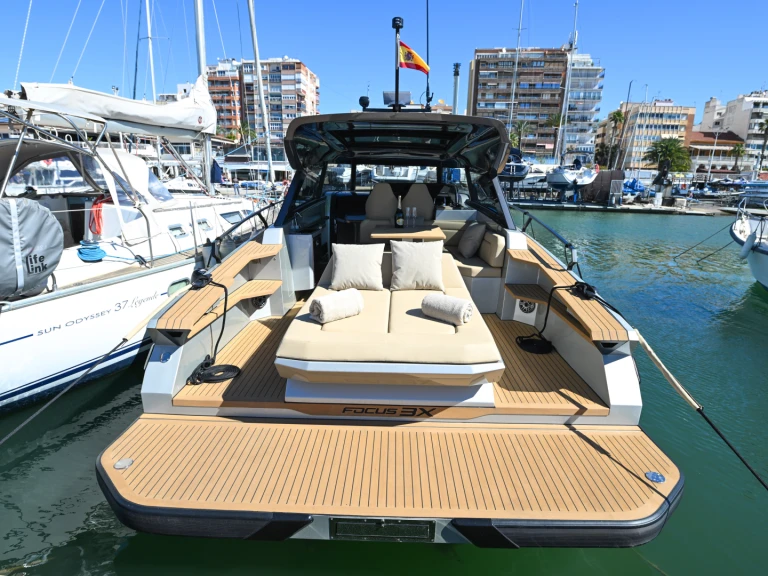 Focus 3X mieten Ibiza Town