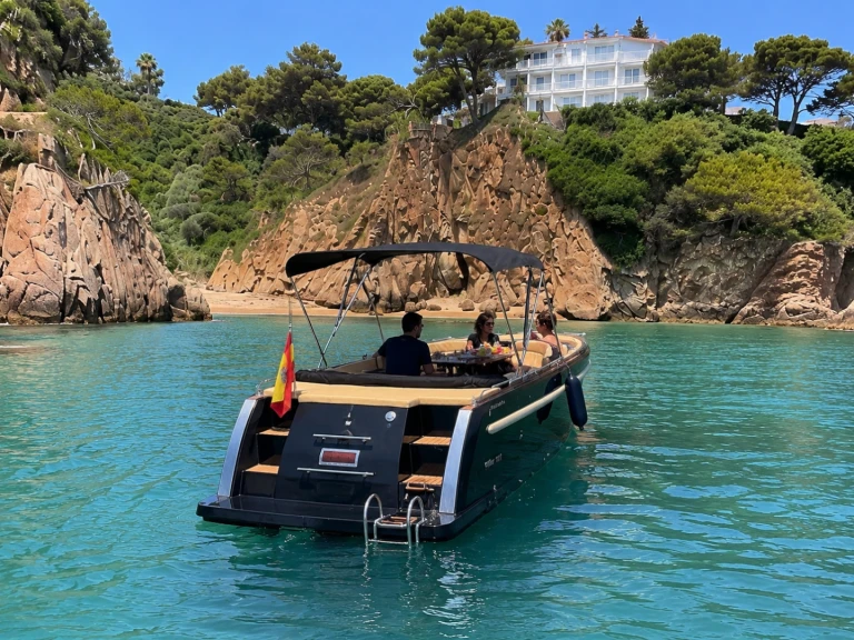 Maxima 730 open mieten Blanes