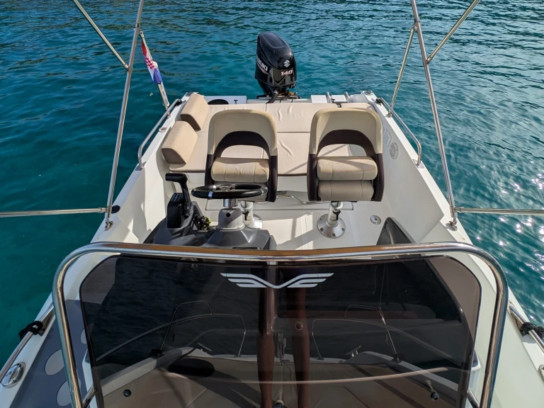 Motorboot mieten in Novalja zum besten Preis