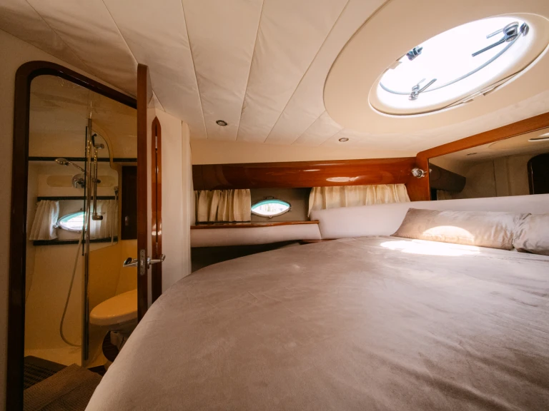 Yacht mieten in Ayia Napa zum besten Preis