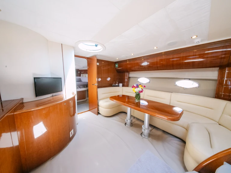 YachtCharter in Ayia Napa - Princess Princess V50 auf SamBoat