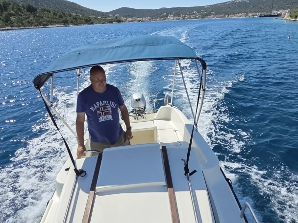 YachtCharter in Vinišće - Adria 500 auf SamBoat