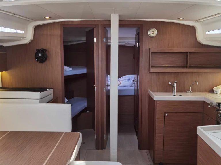 Segelboot mieten in Álimos - Bénéteau Oceanis 40.1