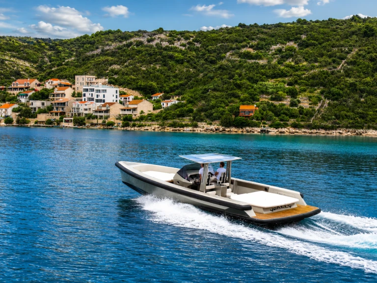 Motorboot mit oder ohne Skipper Wally mieten in Hvar