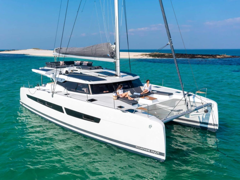 Katamaran mit oder ohne Skipper Fountaine Pajot mieten in Néa Péramos