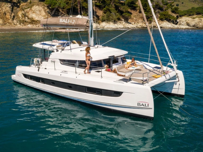 Boot mieten Volos günstig Bali 4.2 CAT/5 cab