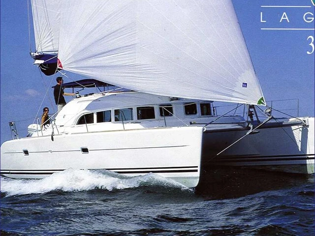 Bootsverleih Lagoon Lagoon 380/4 cab Propriano Samboat