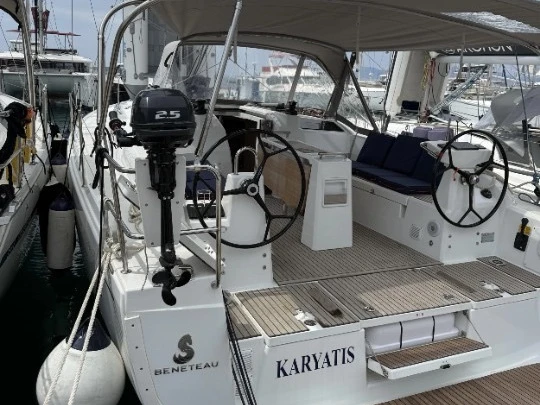 YachtCharter in Lefkáda - Bénéteau OCEANIS  37 (3CAB) auf SamBoat