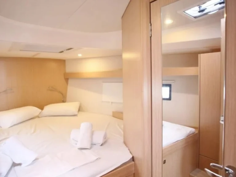 YachtCharter in Lefkáda - Bavaria Bavaria C42 /3cab auf SamBoat