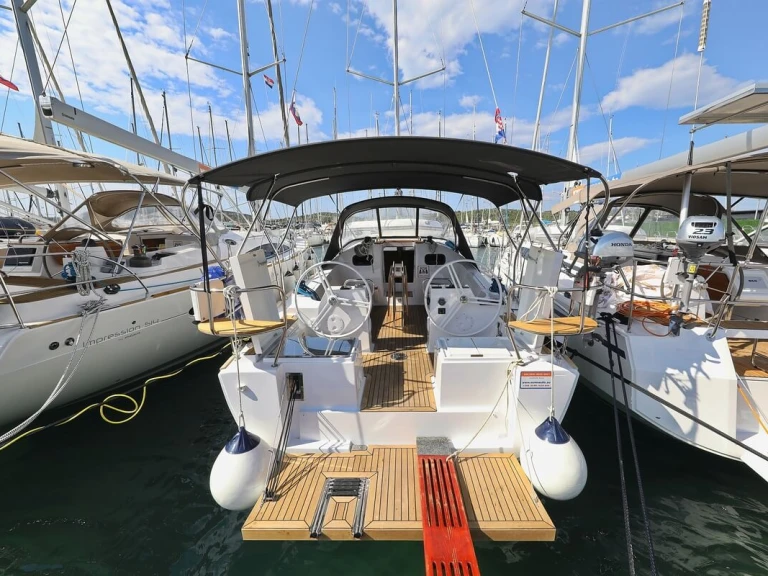 Segelboot mit oder ohne Skipper Elan mieten in Biograd na Moru