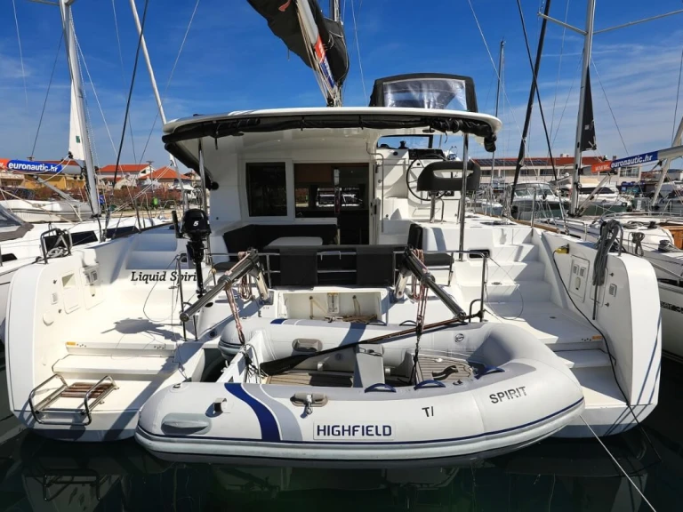 Katamaran mit oder ohne Skipper Lagoon mieten in Biograd na Moru
