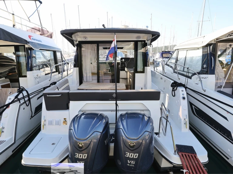 Jeanneau Merry Fisher 1095 mieten Biograd na Moru