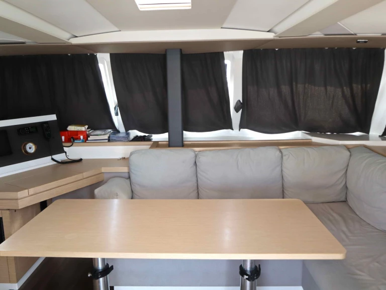 Katamaran mit oder ohne Skipper Fountaine Pajot mieten in Lefkáda