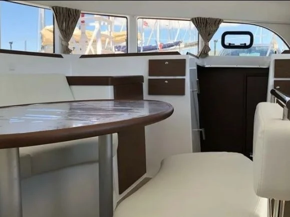 Bootsverleih Lagoon Lagoon 380/4 cab Paros (Insel) Samboat