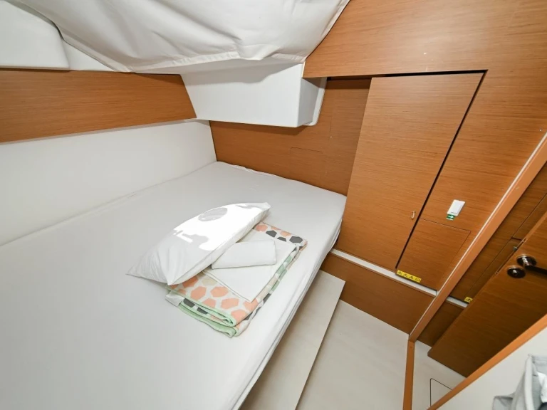 Katamaran mit oder ohne Skipper Excess mieten in Pula