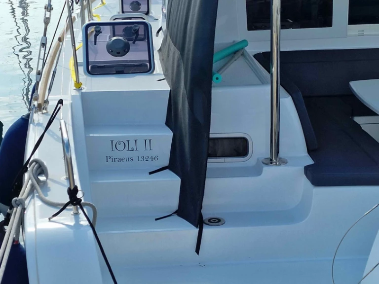 Bootsverleih Lagoon Lagoon 40/4 cab Álimos Samboat