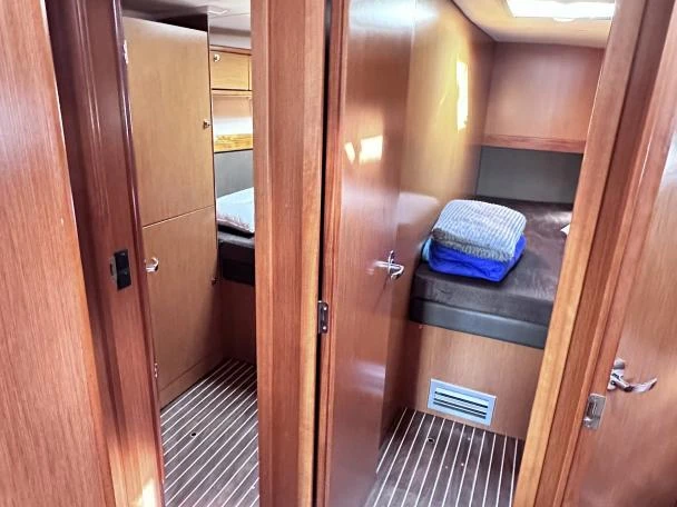 Bavaria Bavaria Cruiser 56 /6cab mieten Álimos