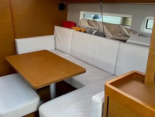 YachtCharter in Paros (Insel) - Jeanneau Sun Odyssey 440 (4cab) auf SamBoat