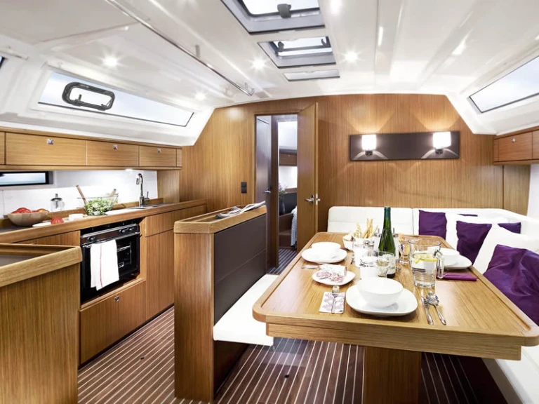 YachtCharter in Lefkáda - Bavaria Bavaria Cruiser 46 /4cab auf SamBoat