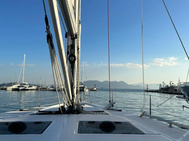 Segelboot mieten in Álimos zum besten Preis