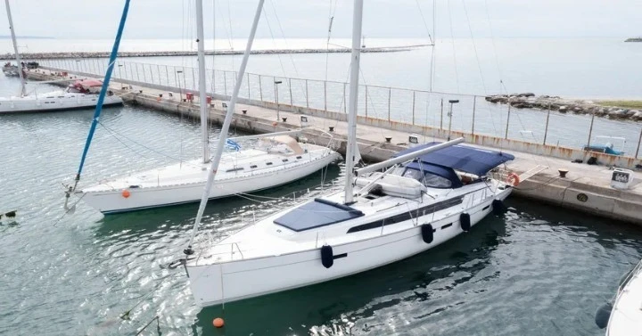 Bootsverleih Bavaria Bavaria Cruiser 46 /4cab Volos Samboat