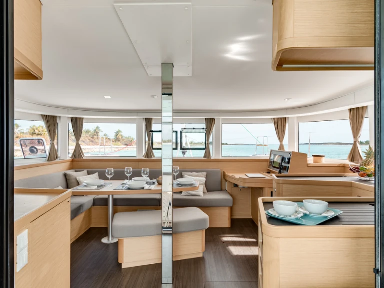 Boot mieten Volos günstig Lagoon 42/6 cab