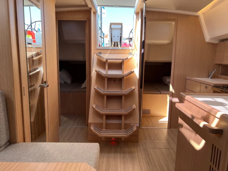 Bootsverleih Bavaria Bavaria C42 /3cab Gouviá Samboat