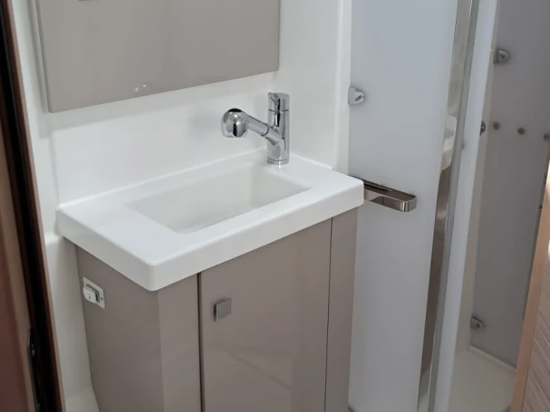Boot mieten Propriano günstig Astréa 42 Quatuor CAT/6 cab