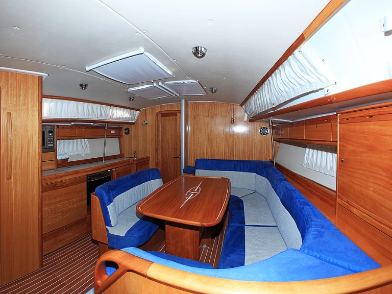 Ein Bavaria Bavaria 40 Cruiser mieten in Biograd na Moru