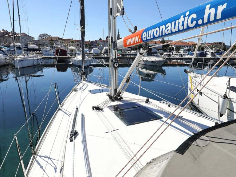 Bootsverleih Bavaria Cruiser 34 Biograd na Moru Samboat