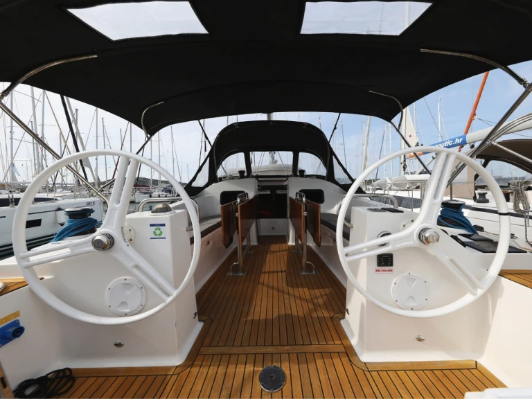 Segelboot mieten in Biograd na Moru zum besten Preis