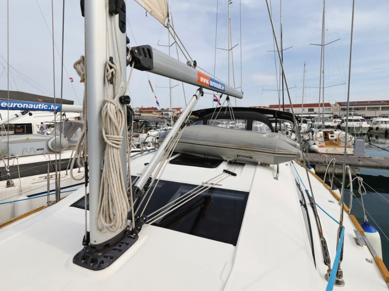 Elan Impression 45.1 mieten Biograd na Moru