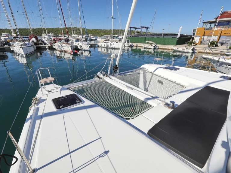 Katamaran mieten in Biograd na Moru zum besten Preis