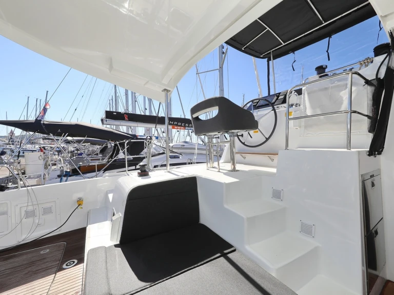 YachtCharter in Biograd na Moru - Lagoon Lagoon 42 auf SamBoat
