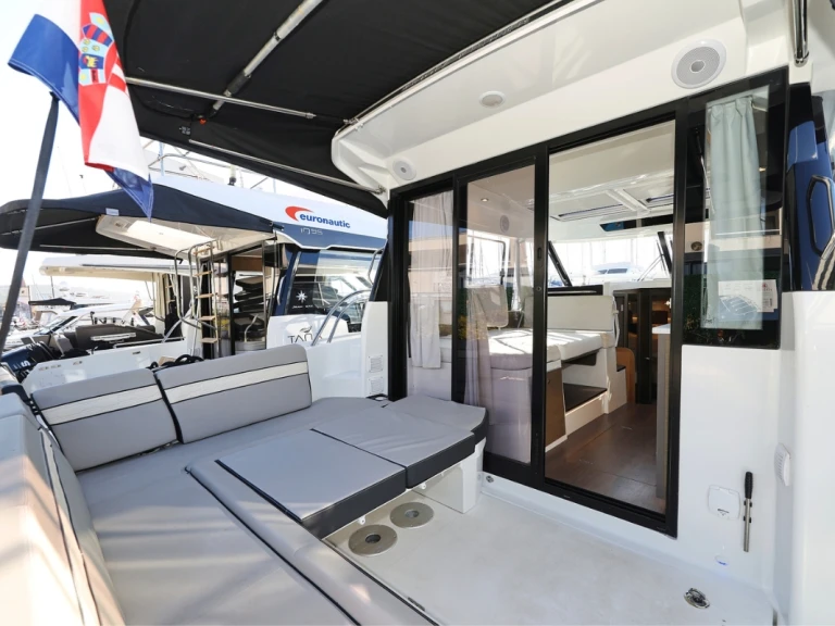 Motorboot mieten in Biograd na Moru - Jeanneau Merry Fisher 1095