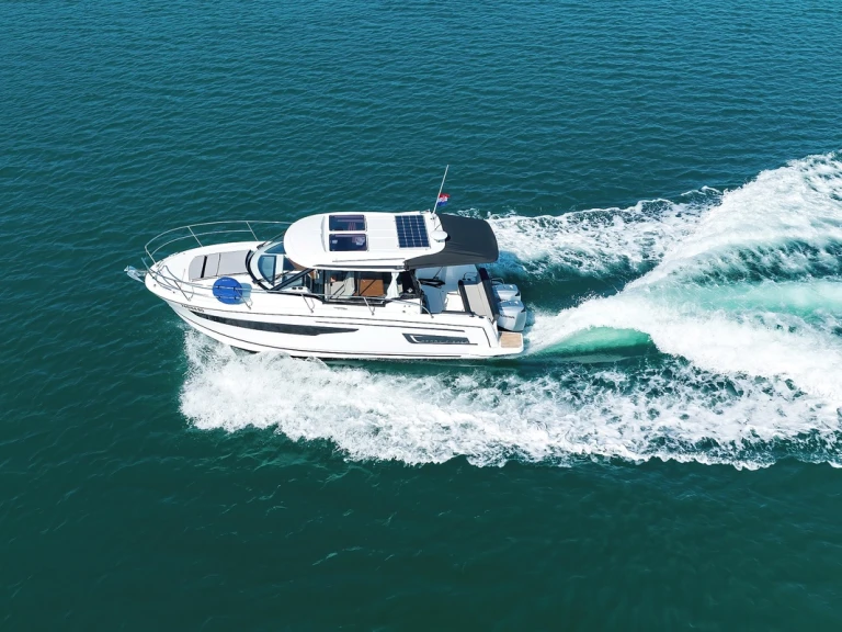 Motorboot mieten in Biograd na Moru zum besten Preis