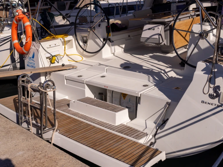 Vermietung Segelboot Bénéteau mit Führerschein