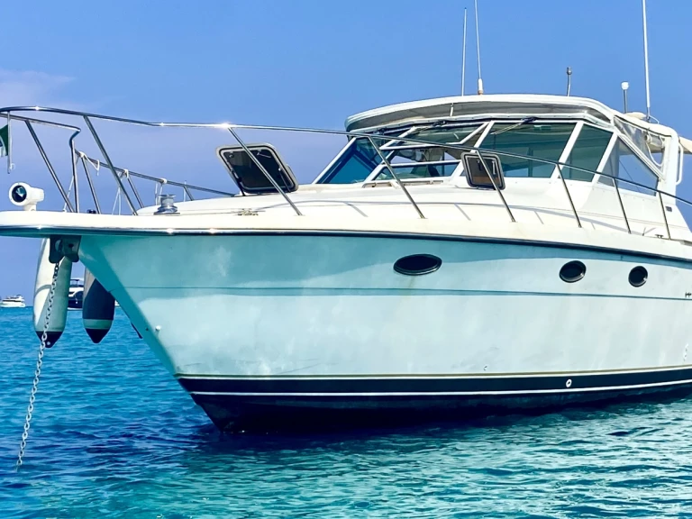 Vermietung Motorboot Tiara mit Führerschein