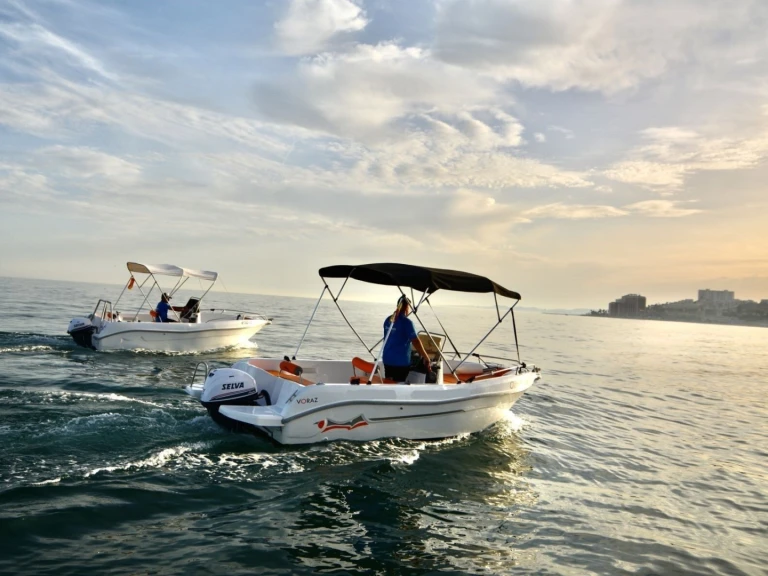 Motorboot mit oder ohne Skipper voraz mieten in Puerto Banús